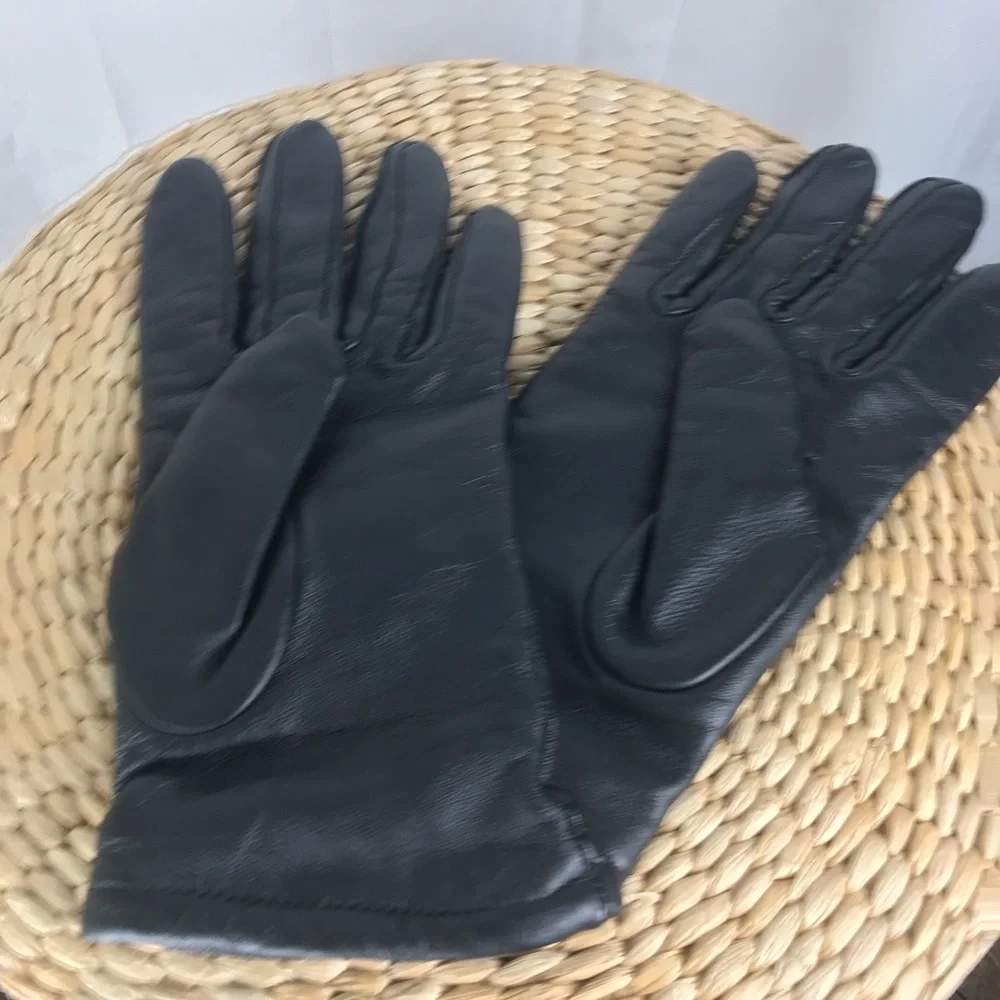 Black Leather Gloves Size 7